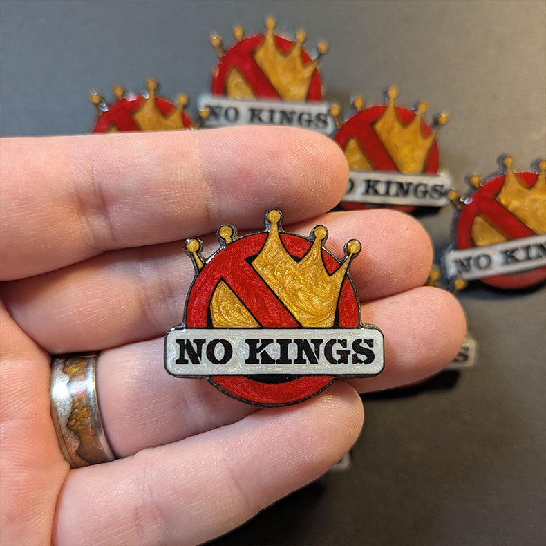 NO KINGS Pin 1.25"