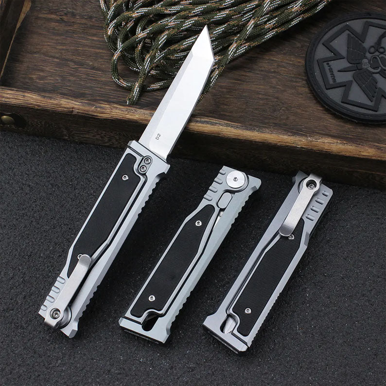 Aviation aluminum alloy etiquette gravity knife D2 steel