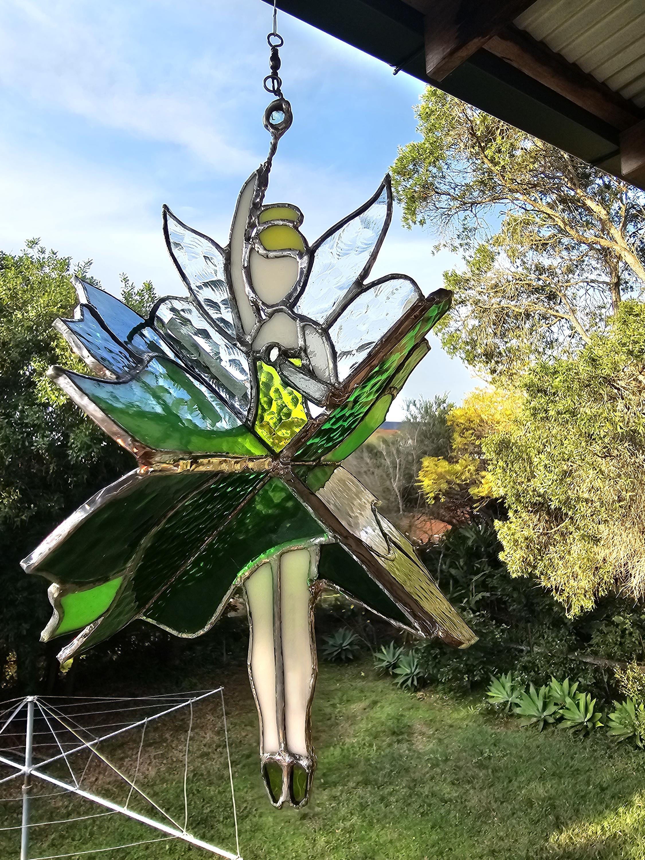 Dancing light catcher