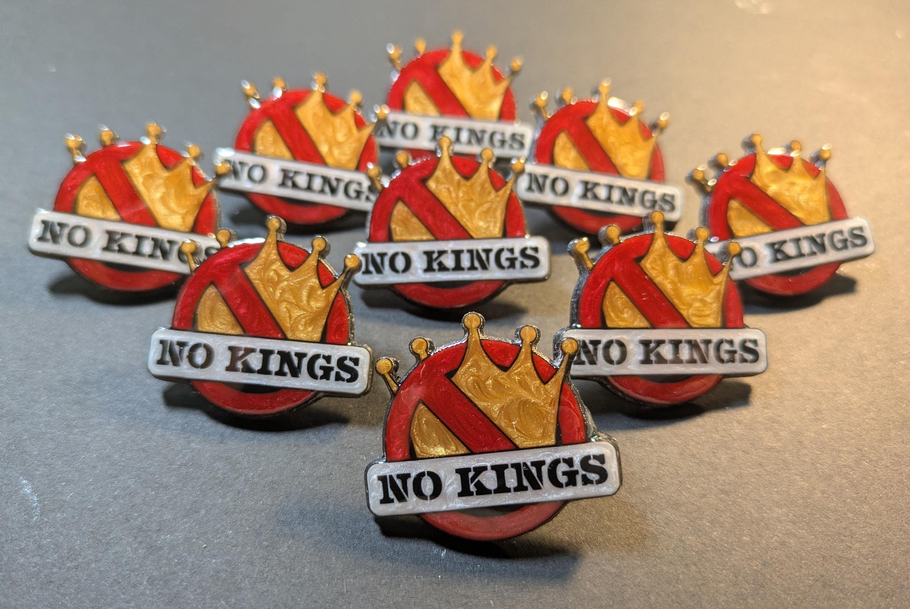 NO KINGS Pin 1.25"