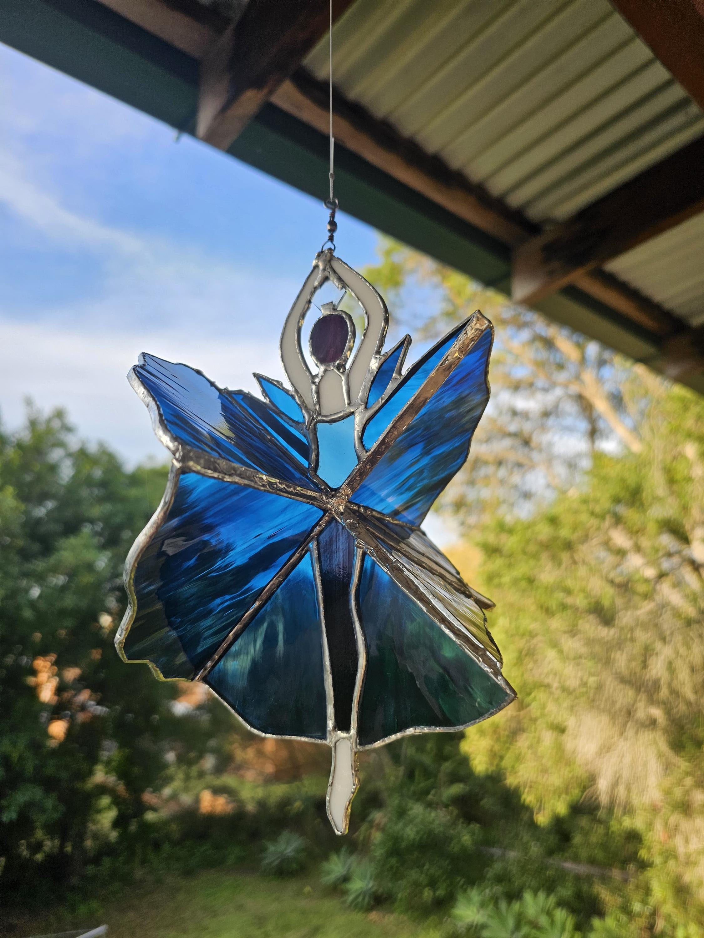 Dancing light catcher