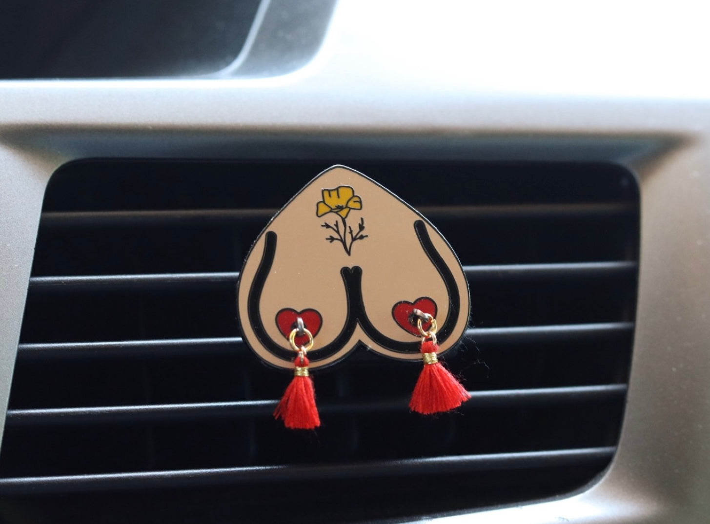 💫Luminous aroma diffuser car pendant