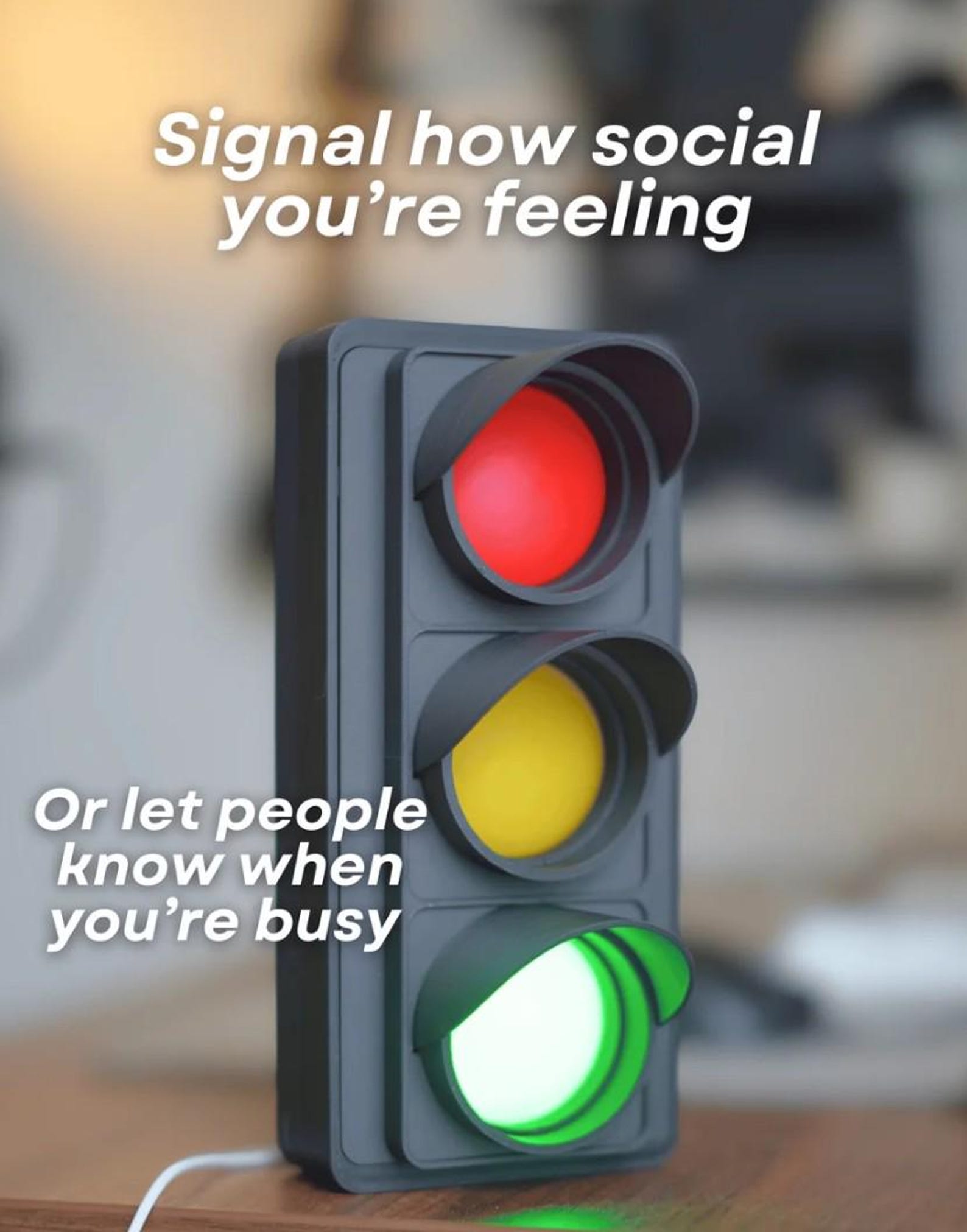 🚦Traffic Light Desk Lamp: Busy/Available Social Signal